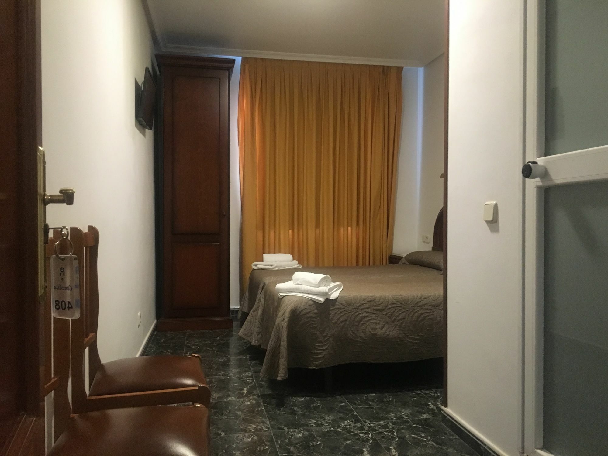 Hostal Conchita Legazpi Madrid Exterior foto